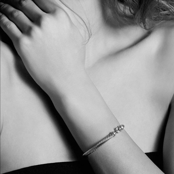 David Yurman Cable Buckle Bracelet w/ Diamonds 5mm - Picture 3 of 7